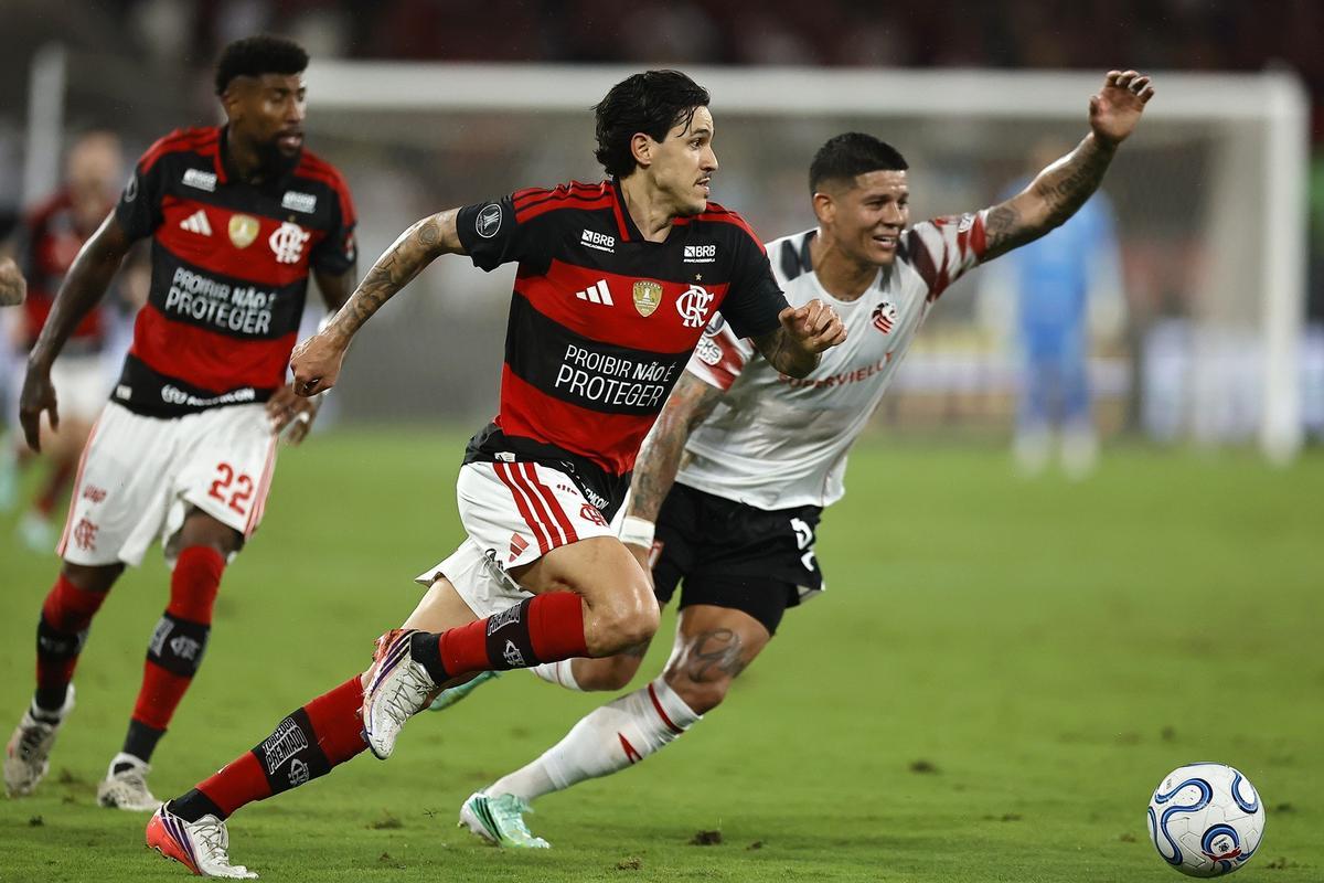Flamengo recorre à Conmebol por escalação irregular de jogador do Estudiantes